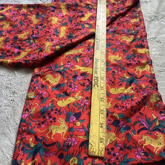 J CREW COLLECTION 100% Silk Red Jungle Cat Pull-on Pant 6 RARE - Picture 8 of 14